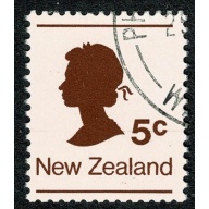 New Zealand. 1978 5c red-brown Coil issue. Fine Used. SG 1172