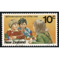 New Zealand. 1979  Year of The Child 10c. Fine used. SG 1196